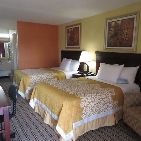 Days Inn By Wyndham Blytheville Extérieur photo