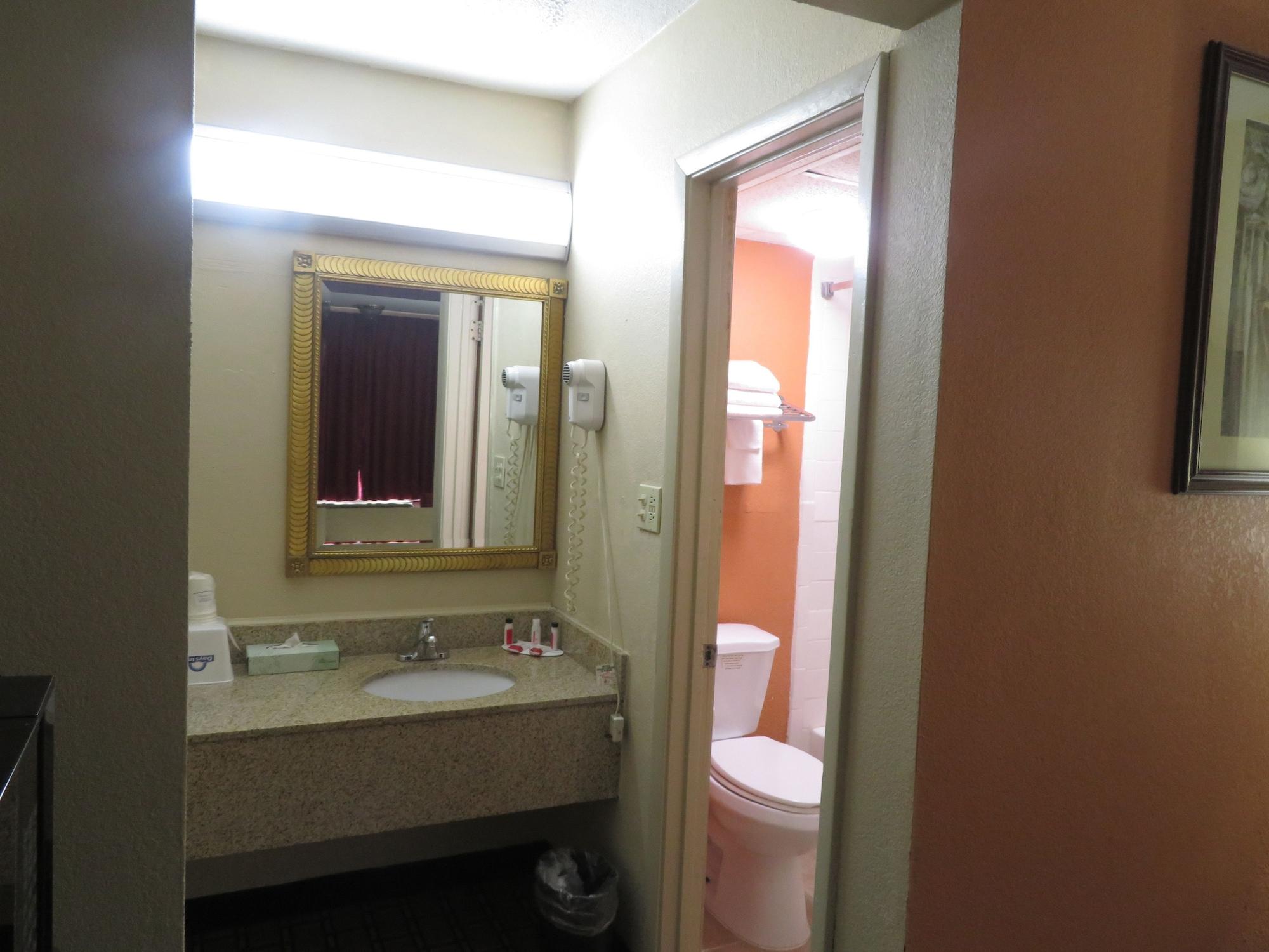Days Inn By Wyndham Blytheville Extérieur photo