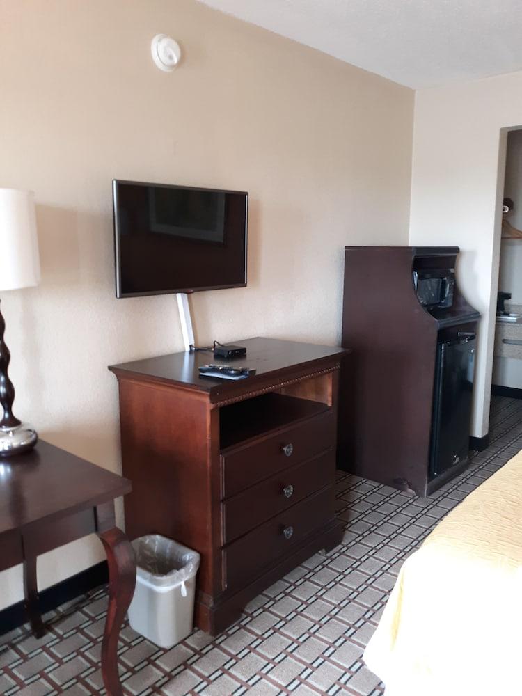 Days Inn By Wyndham Blytheville Extérieur photo
