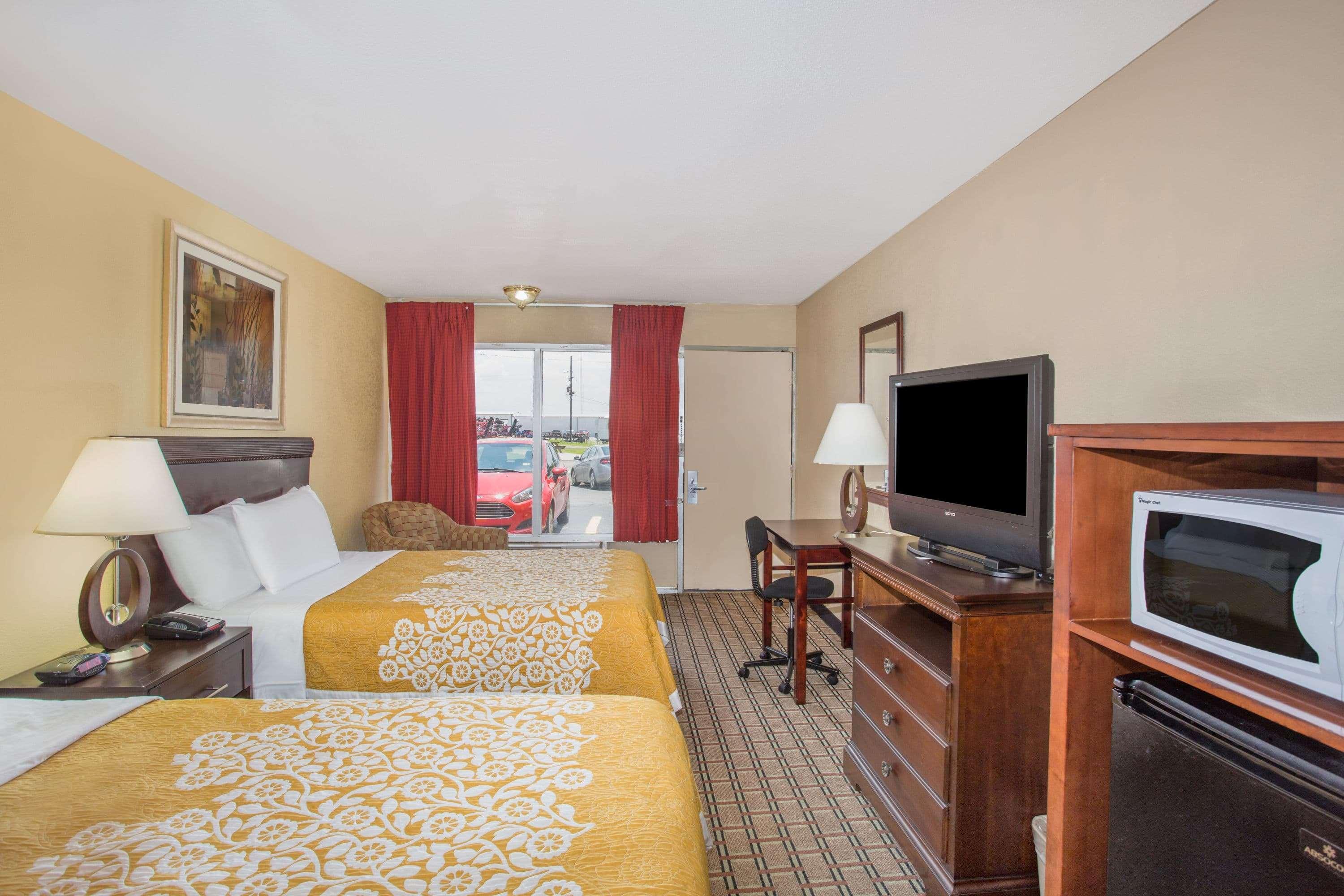 Days Inn By Wyndham Blytheville Extérieur photo
