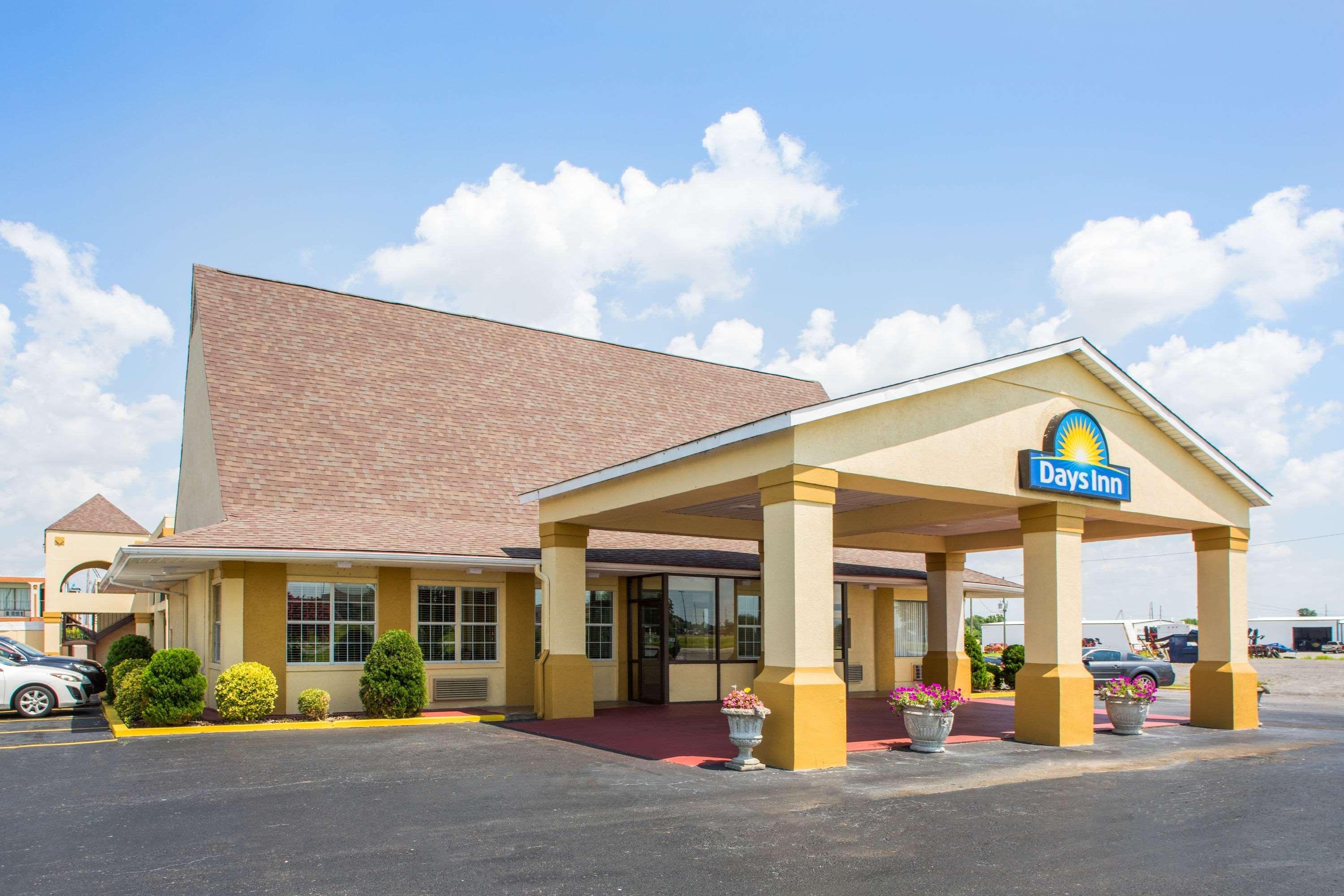 Days Inn By Wyndham Blytheville Extérieur photo