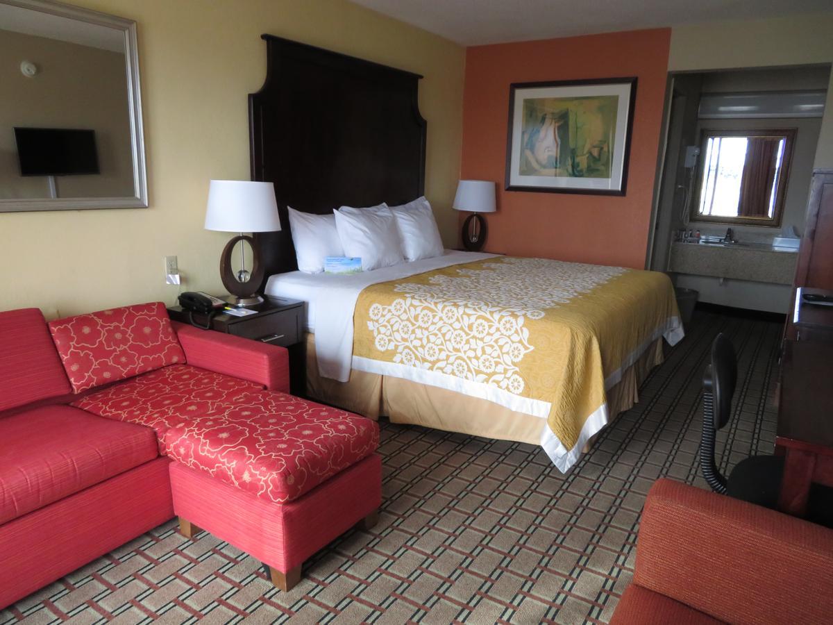 Days Inn By Wyndham Blytheville Extérieur photo