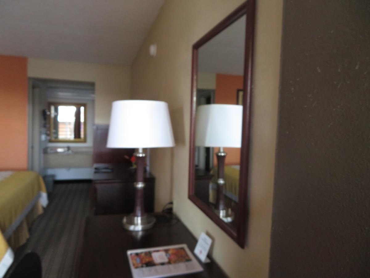 Days Inn By Wyndham Blytheville Extérieur photo