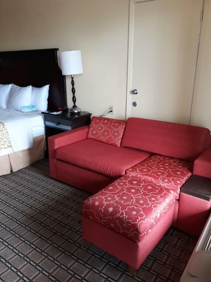 Days Inn By Wyndham Blytheville Extérieur photo